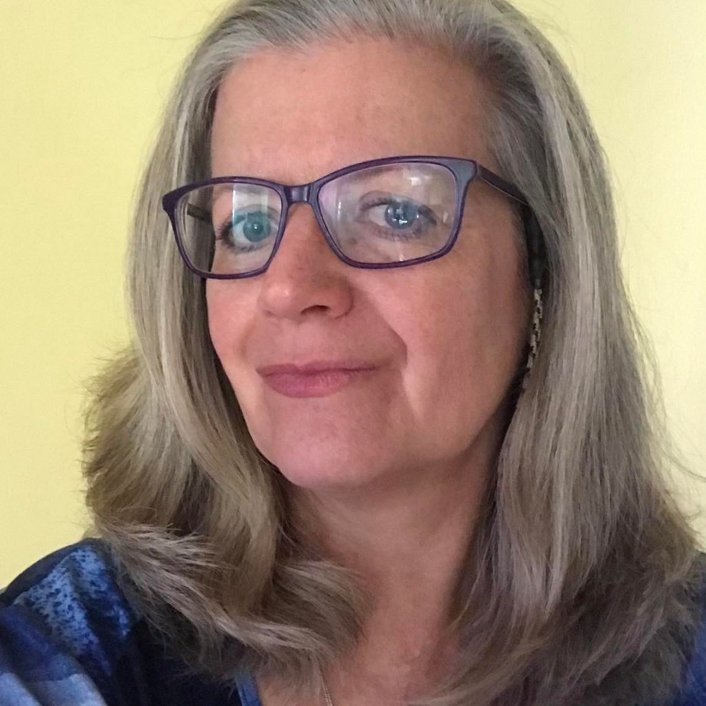 A headshot of Laura Edlund.