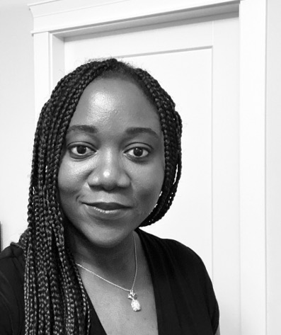 A headshot of Lola Opatayo.