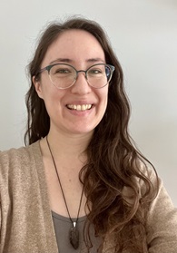 A headshot of Erin Della Mattia.