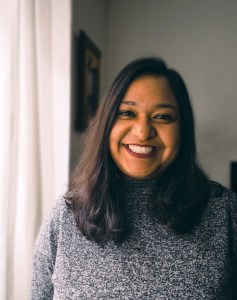 A head shot of Carmina Ravanera.