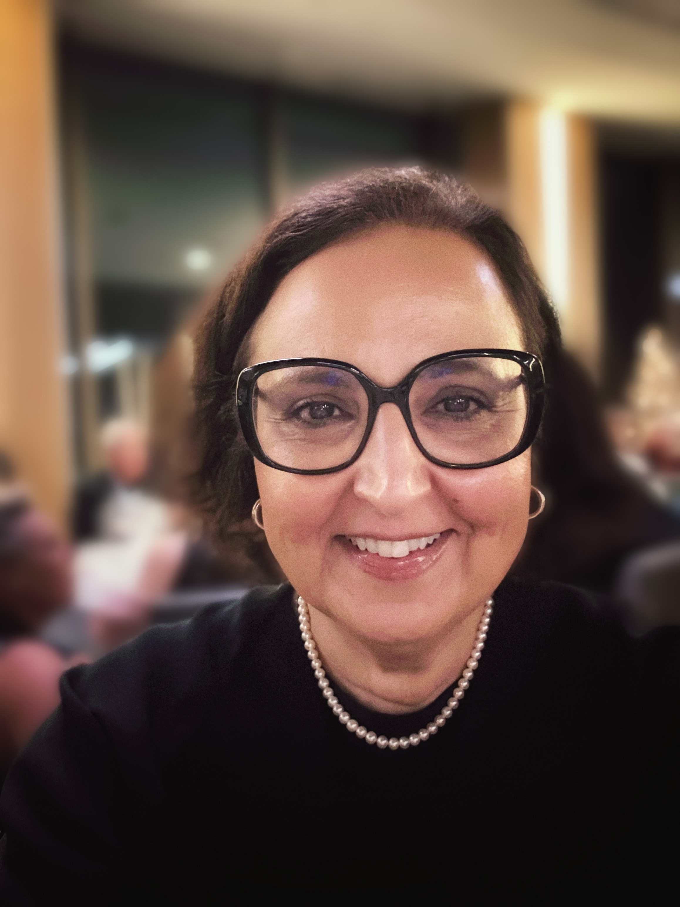 Head shot of Berna Ozunal.
